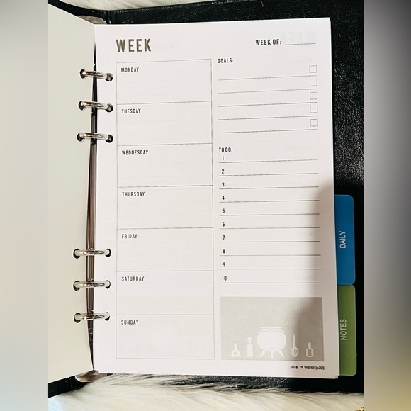 Harry Potter Undated Planner - Picture 8 of 8